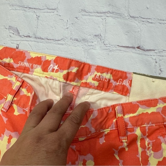 GAP KHAKIS BY GAP skinny mini Vibrant Orange and Cream cropped Pants size 4 Nwot - Picture 13 of 16